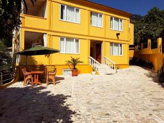 Хостелы Guest House Lazika Сарпи-4